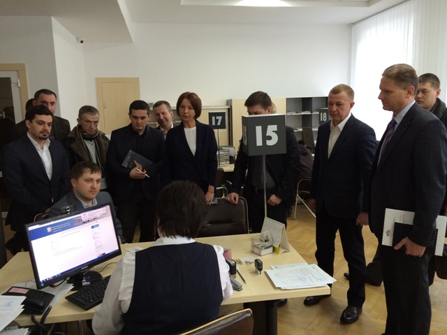 Голови об’єднаних громад Рівненщини вчилися у Рівненського ЦНАПу