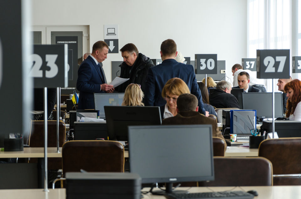 Команда Рівненського регіонального ЦНАПу щоденно працює над покращенням доступності та якості надання адміністративних послуг