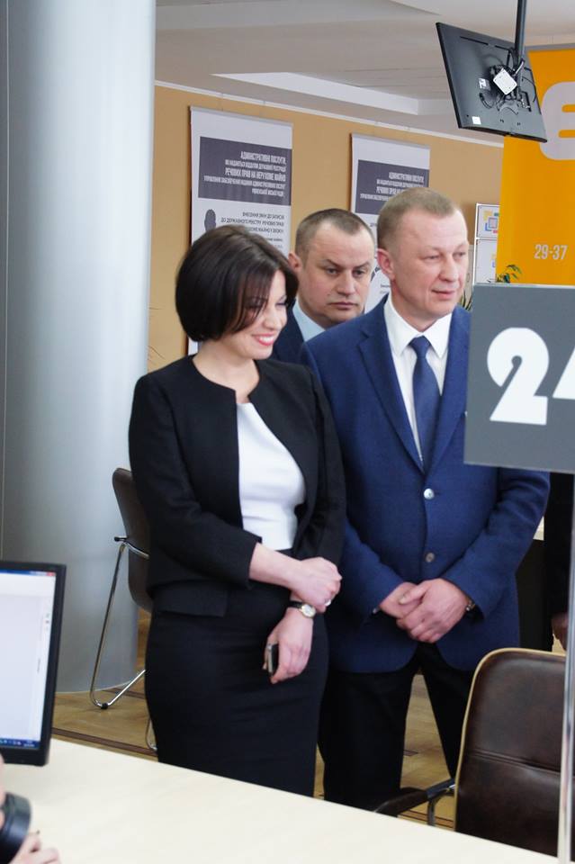 Рівненський ЦНАП відвідав Міністр юстиції Павло Петренко