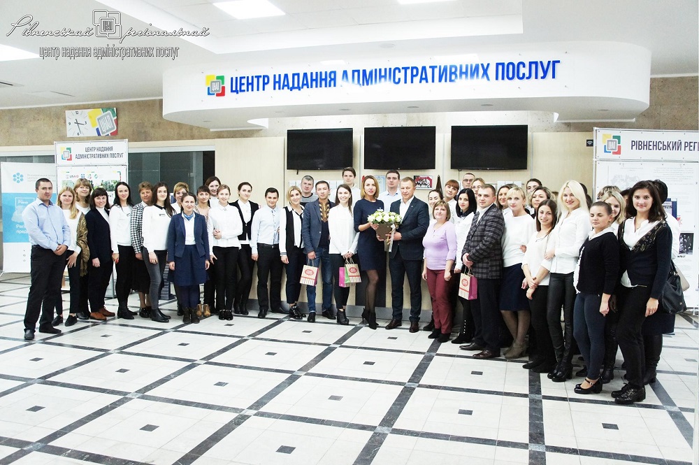 Приходить світле та радісне свято Покрова Пресвятої Богородиці-День українського козацтва-День захисника вітчизни!