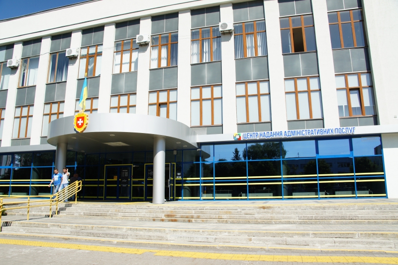 Трохи перемоги, – рівнянина вразив сервіс у ЦНАПі