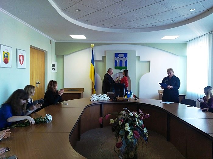 Міський голова Рівного привітав студентів та вручив грамоти і подяки