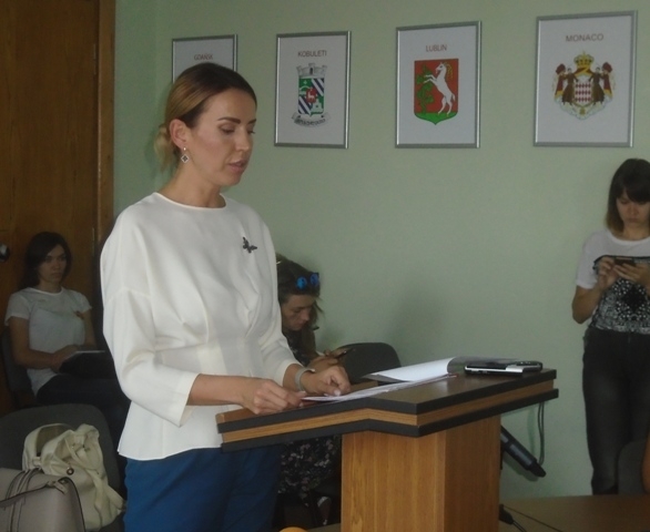 На роботу у Рівненському ЦНАПі майже не скаржаться