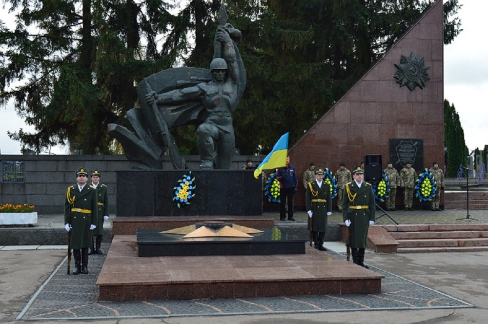 У Рівному відбувся мітинг-реквієм