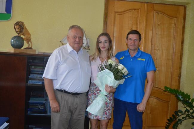 Мер Рівного зустрівся із чемпіонкою Європи Наталією Прищепою