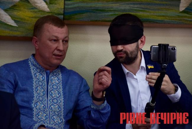 Не проголосували, але висловили довіру, – реакція на звіт заступника мера Рівного