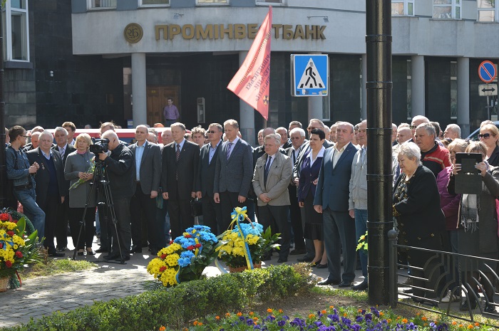 У Рівному вшанували пам'ять героїв – ліквідаторів Чорнобильської катастрофи