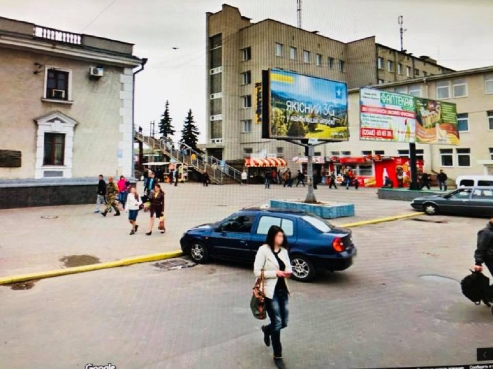 Були і немає, – у Рівному прибрали незаконні кіоски
