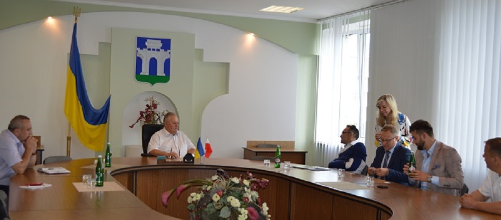 ПОЛЬСЬКІ КОМУНАЛЬНИКИ ЗДИВОВАНІ УКРАЇНСЬКИМИ ТАРИФАМИ НА ВИВЕЗЕННЯ СМІТТЯ 
