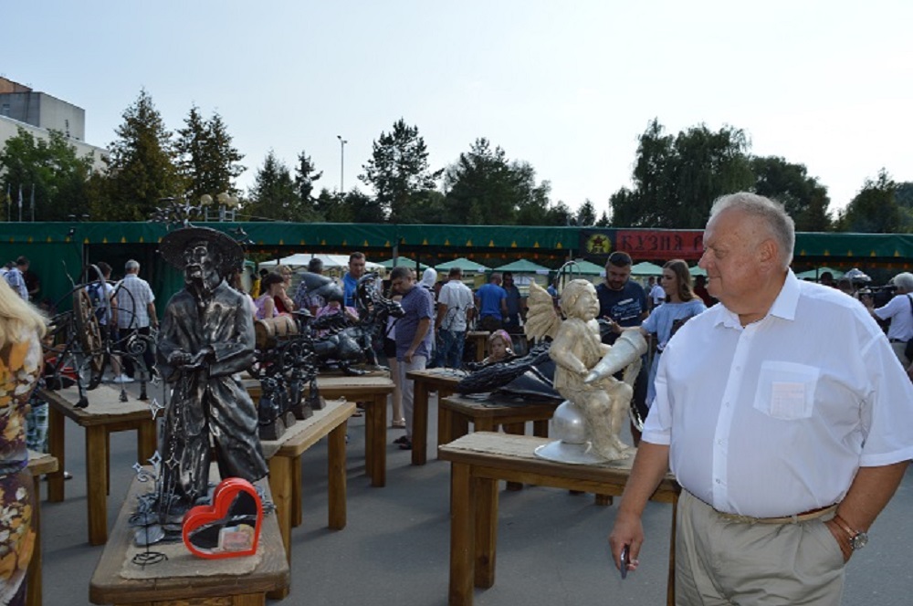 Міський голова Рівного відкрив Міжнародний фестиваль ковальського мистецтва   «Металеве серце України»