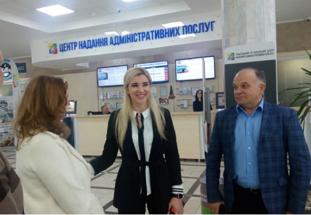 Статус багатодітної родини можна оформити у Рівненському ЦНАПі