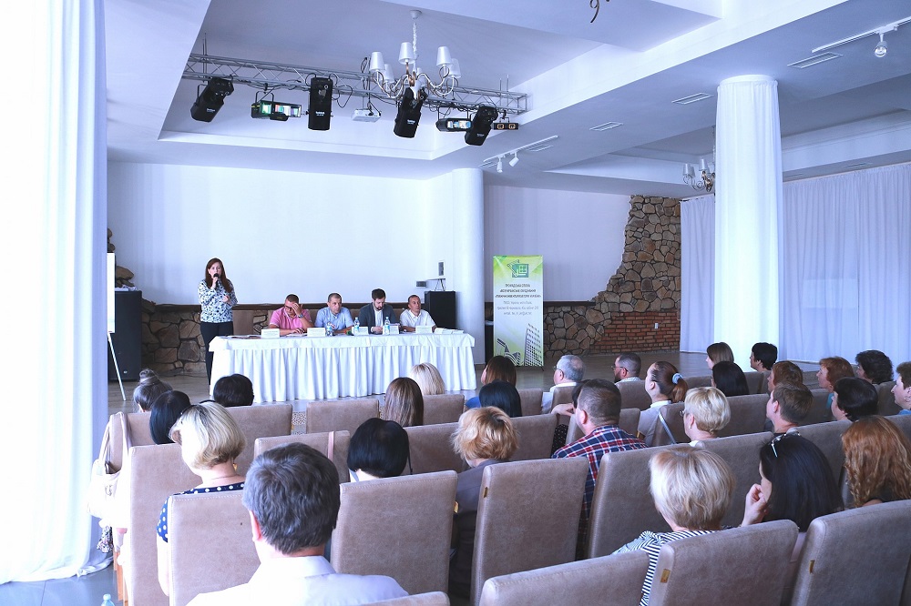 Сьогодні, 19 червня 2019 року, представники команди ЦНАПу взяли участь у семінарі щодо об'єктів нерухомості, як предмету цивільно-правових договорів, змін у правовому регулюванні технічної інвентаризації об'єктів нерухомого майна та будівельної амністії!