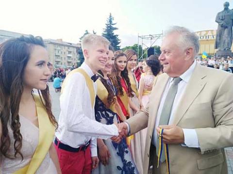 Рівне без потрясінь
