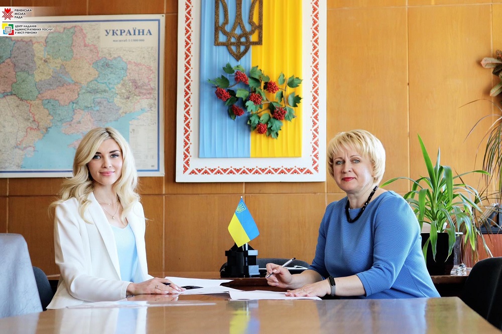 Доступні та якісні адміністративні послуги для мешканців смт Квасилів — один із пріоритетних напрямків роботи команди Центру надання адміністративних послуг у місті Рівному