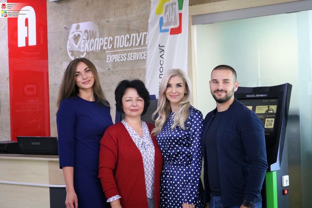 Працюємо з повагою один до одного та виключно в інтересах клієнта!