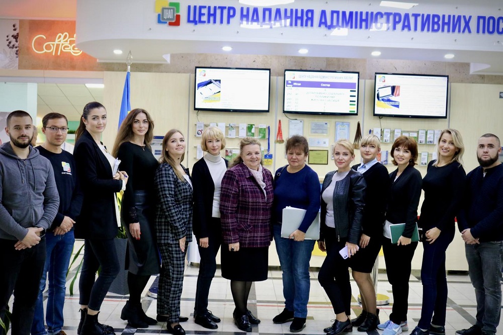 Команда ЦНАПу пройшла тренування з питань цивільного захисту – задля безпеки наших клієнтів!