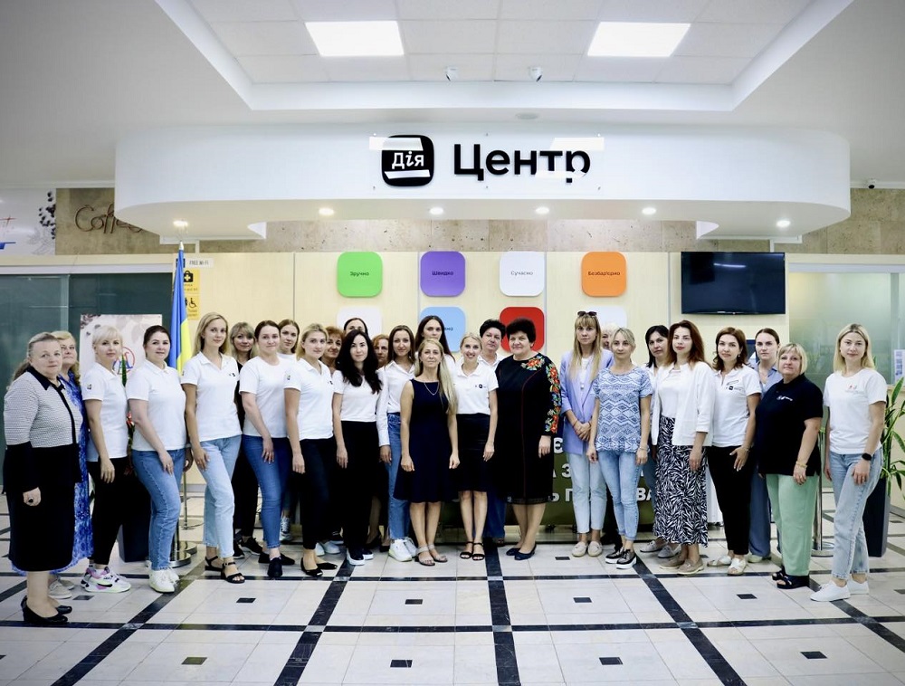 Створимо світ, де глухі можуть спілкуватись всюди жестовою мовою